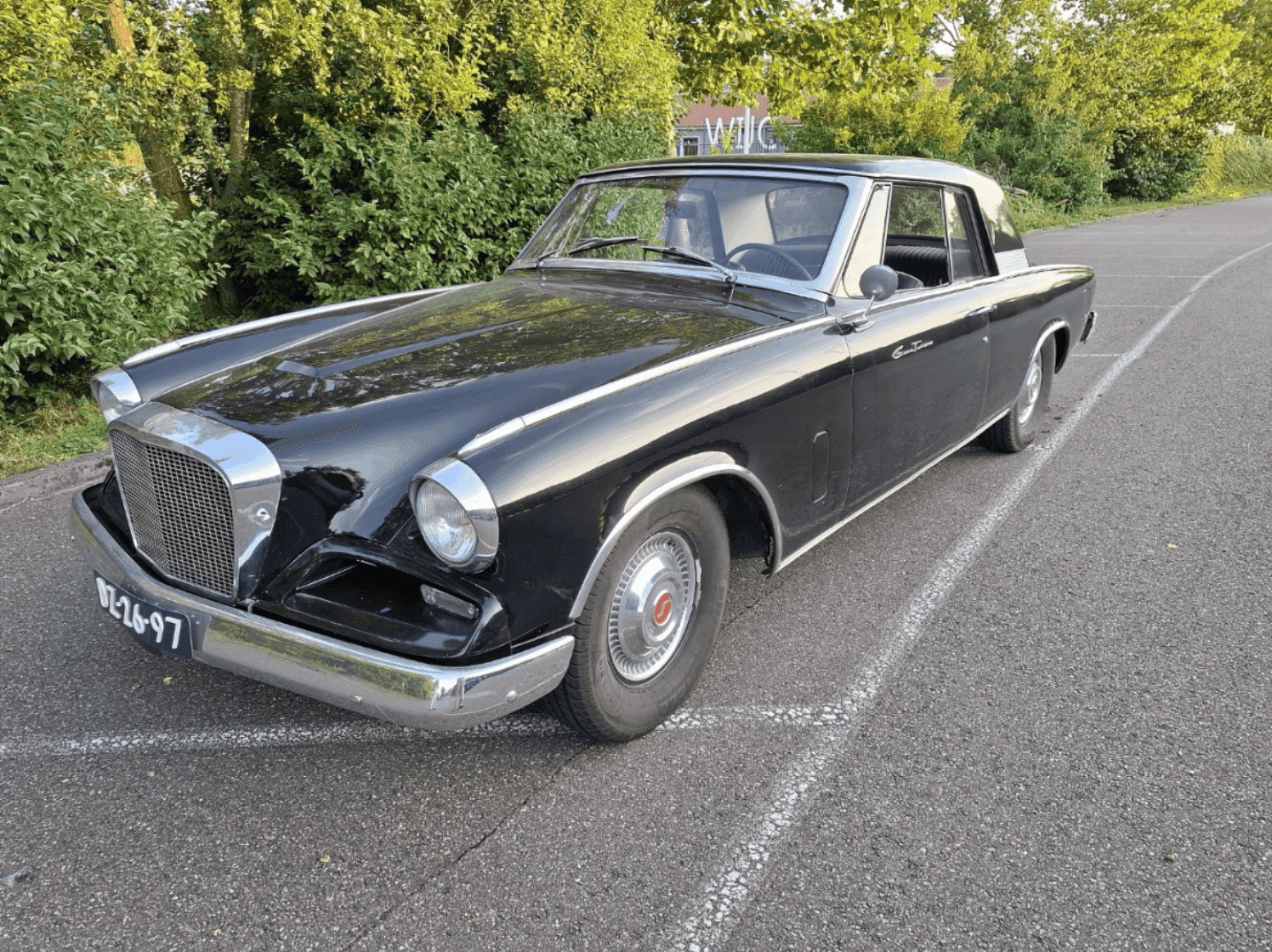 Studebaker GT Hawk 1962 - foto 1